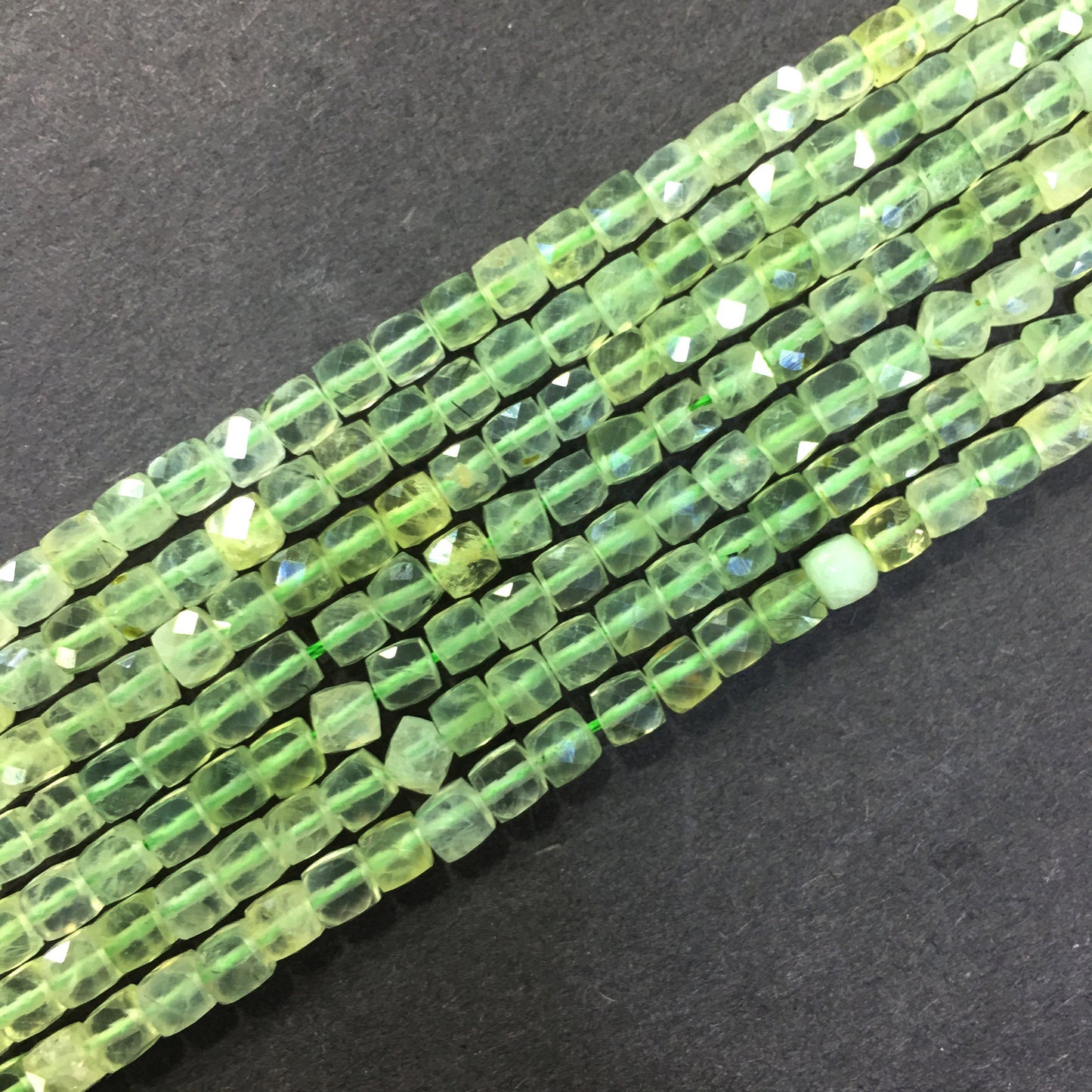 Prehnite Cube Faceted Beads 4mm 15''